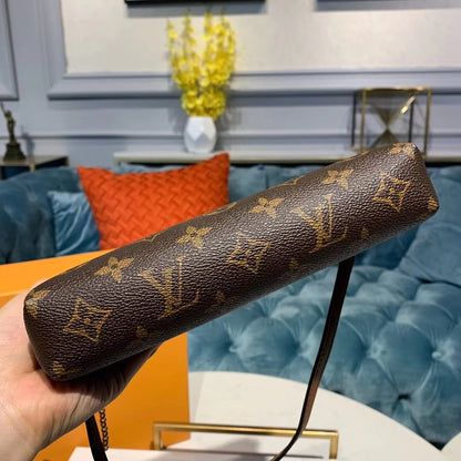 Lv pouch x
