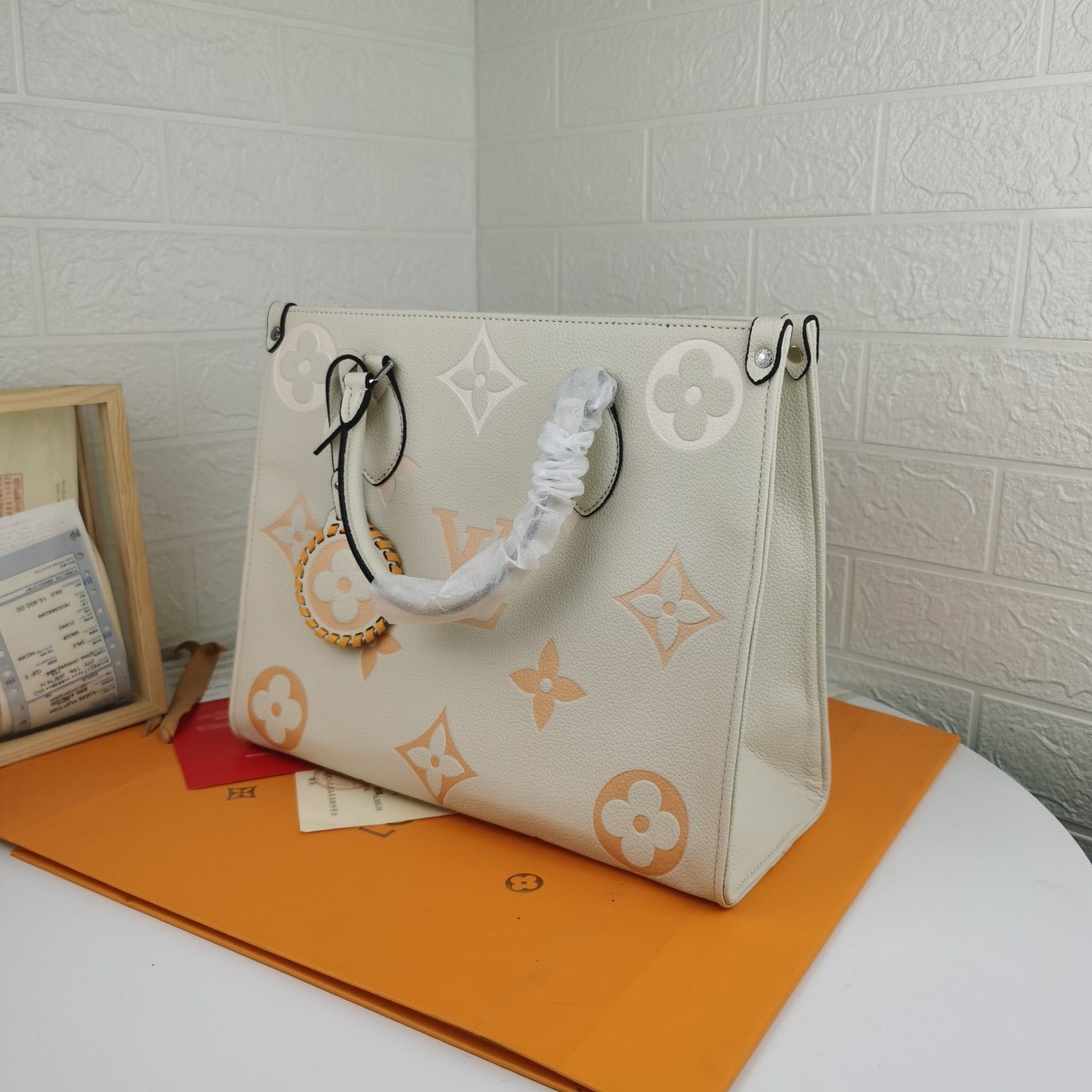 Lv on the go