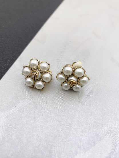 G u c c i earrings