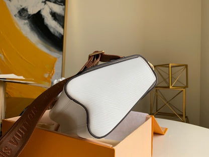 Lv mon white