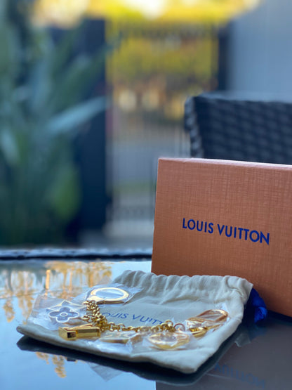 Lv key ring gold
