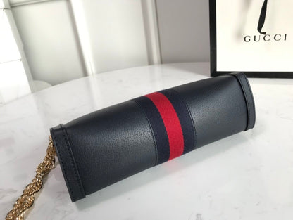 Gg black