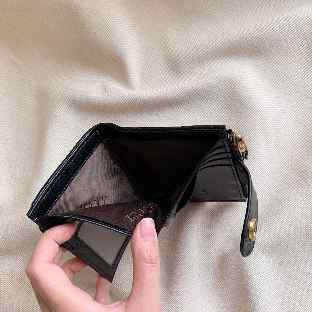 Gu fashion wallet