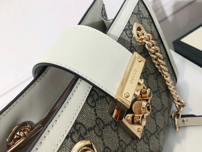 Handbag padlock