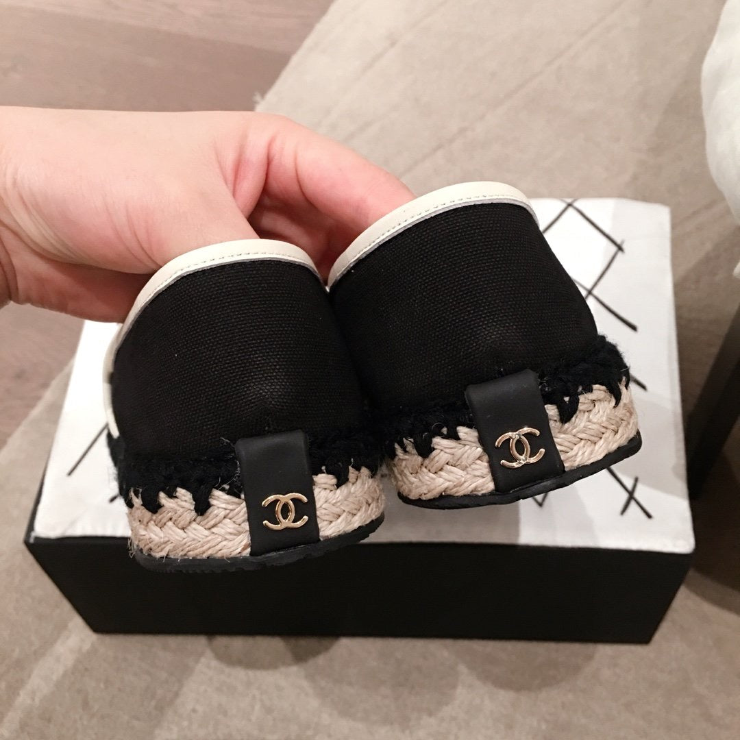 Fashion black espadrilles