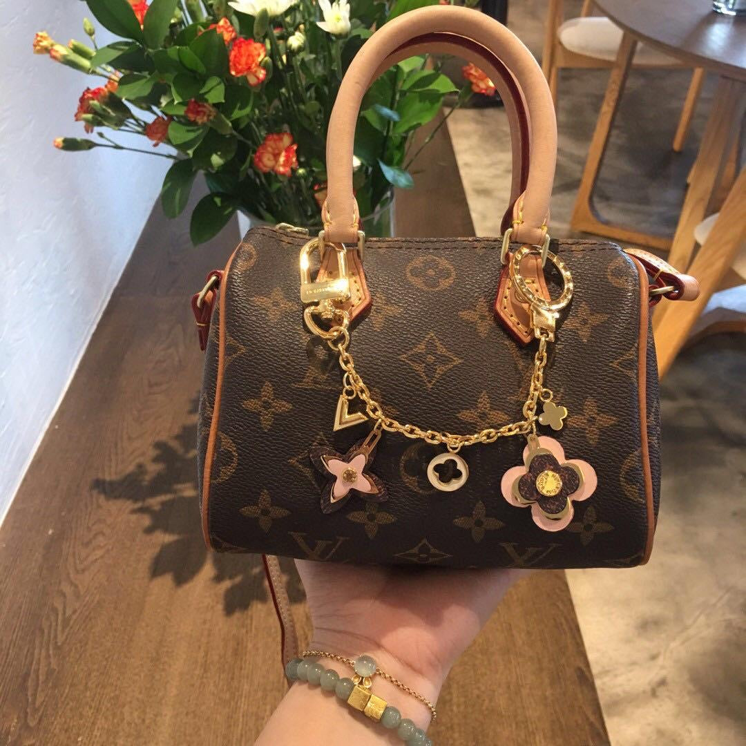 Lv key ring z