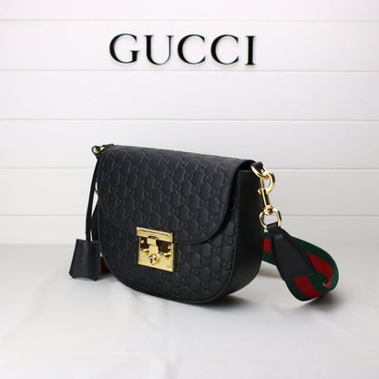 G u c c i v 25*20*7.5CM