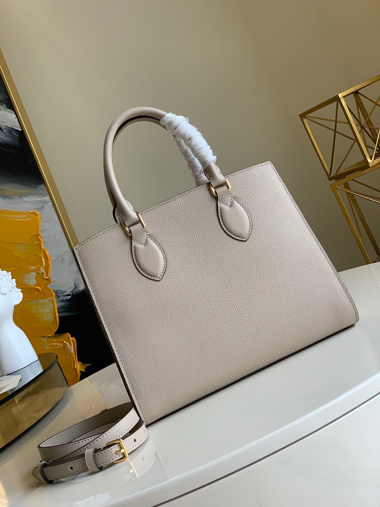 Lv day bag cream
