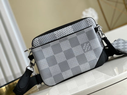 Lv eclipse 25.0 x 18.5 x 7.0