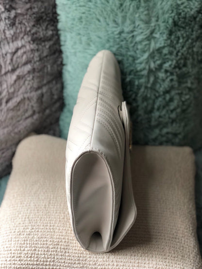 Clutch handbag