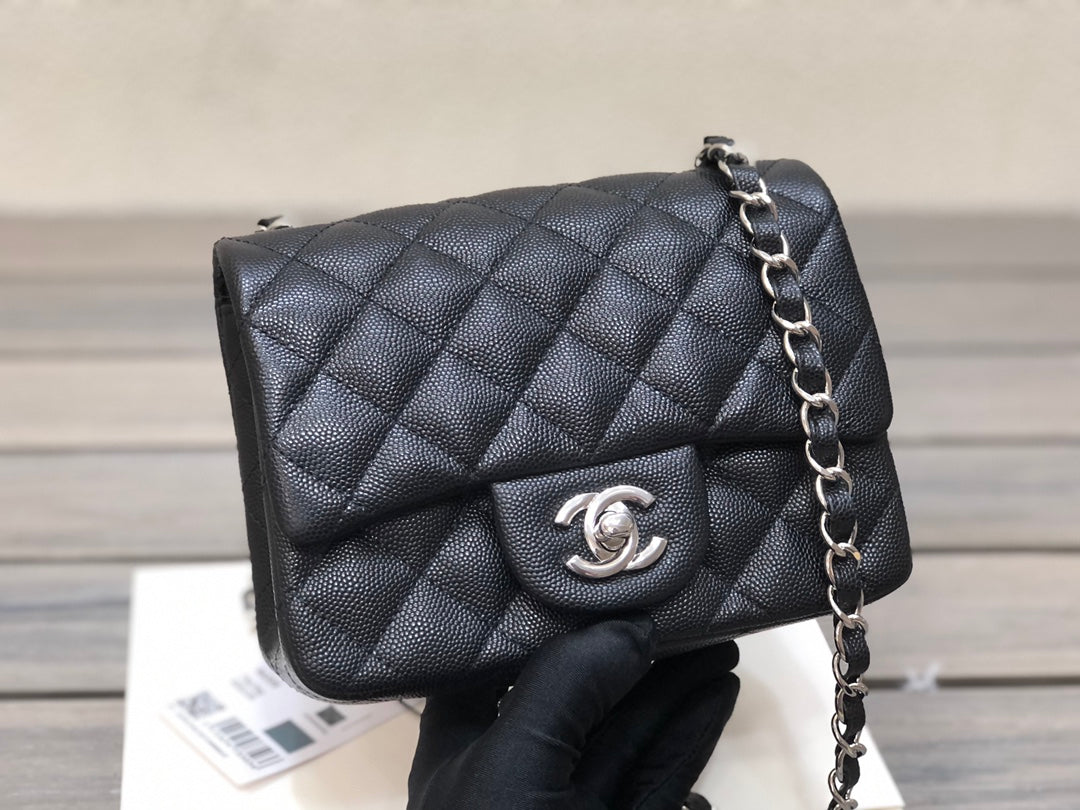 C h a n e l 17cm