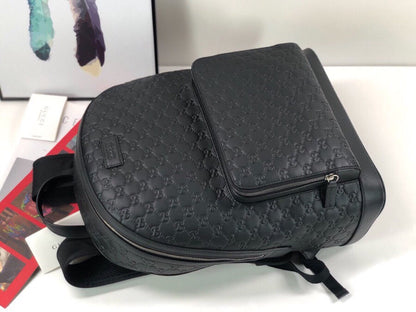 G u c c i backpack W31.5 H41 D14.5,
