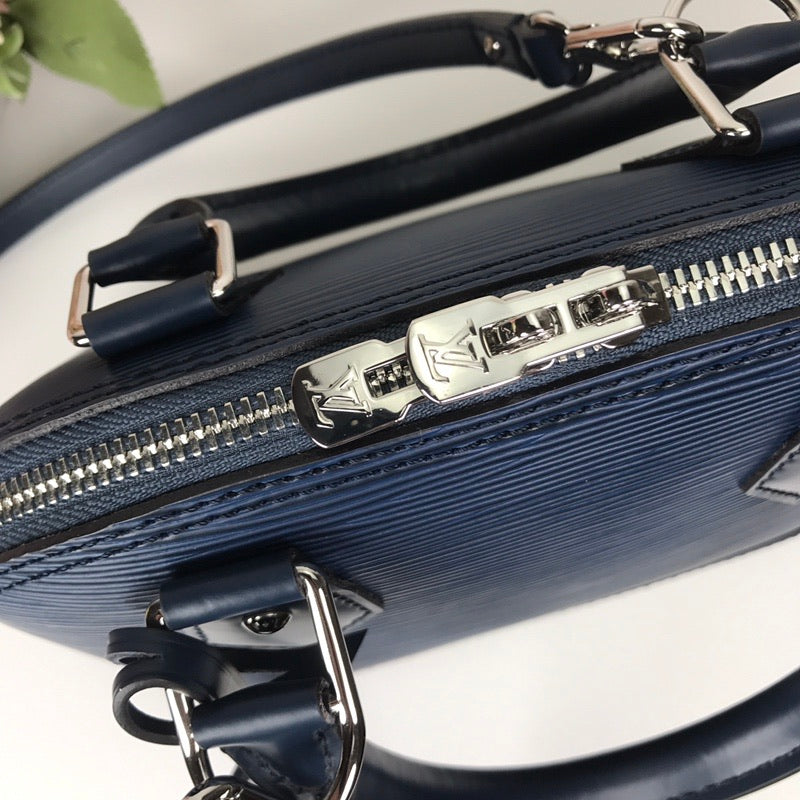 Lv alma blue