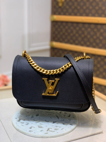 Lv tee