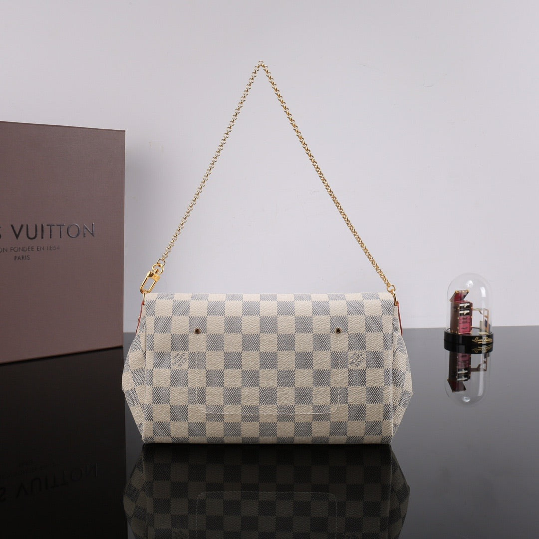 Lv monogram