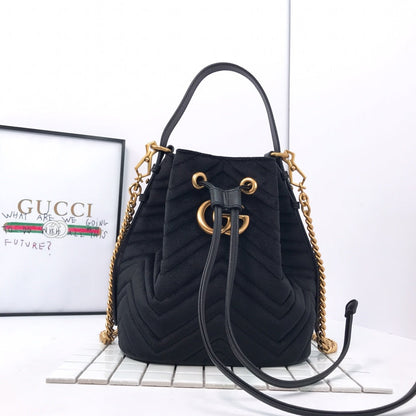G u c c I lo 21*22*11CM
