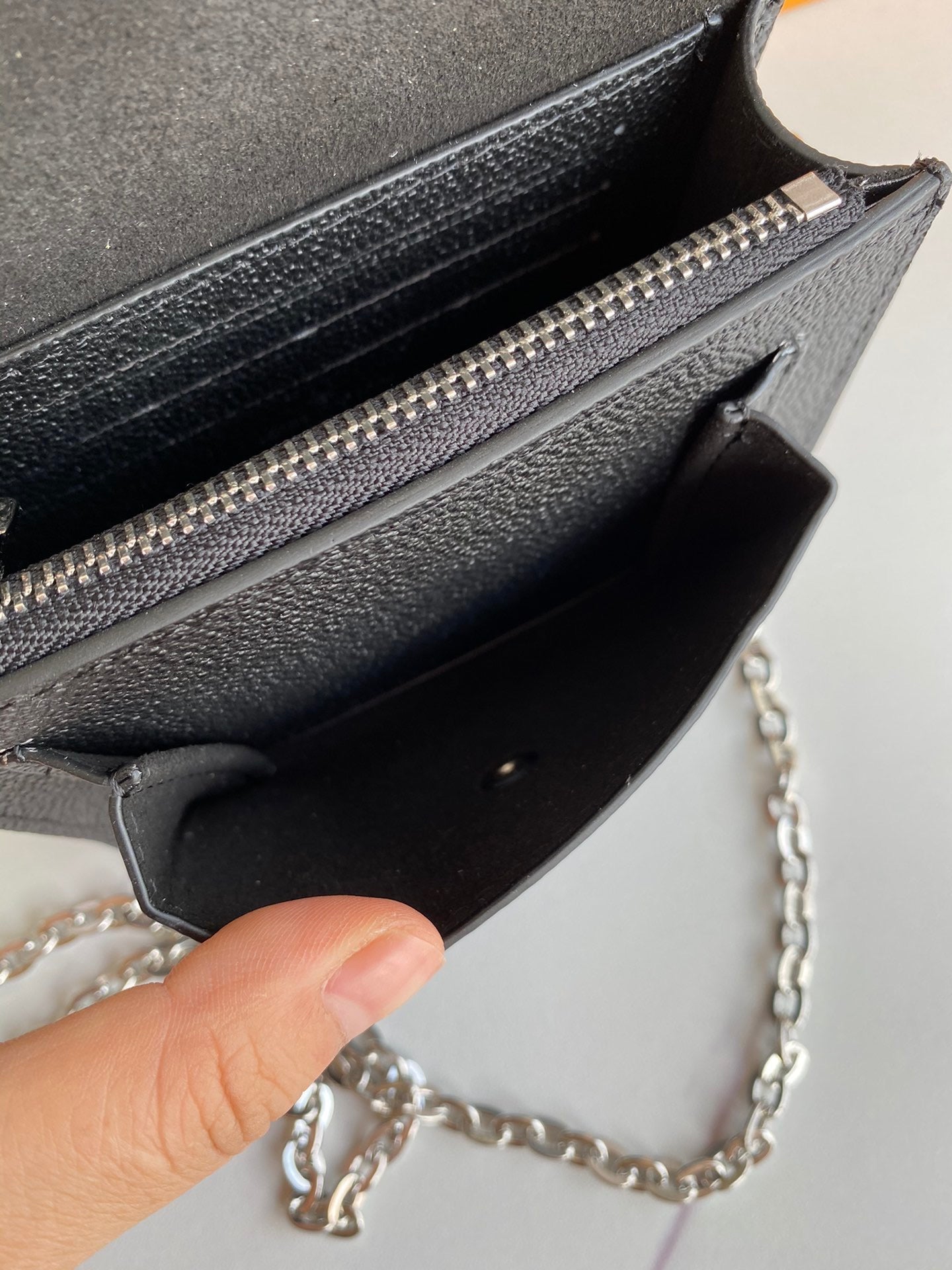 Lv 13*10.5*4cm