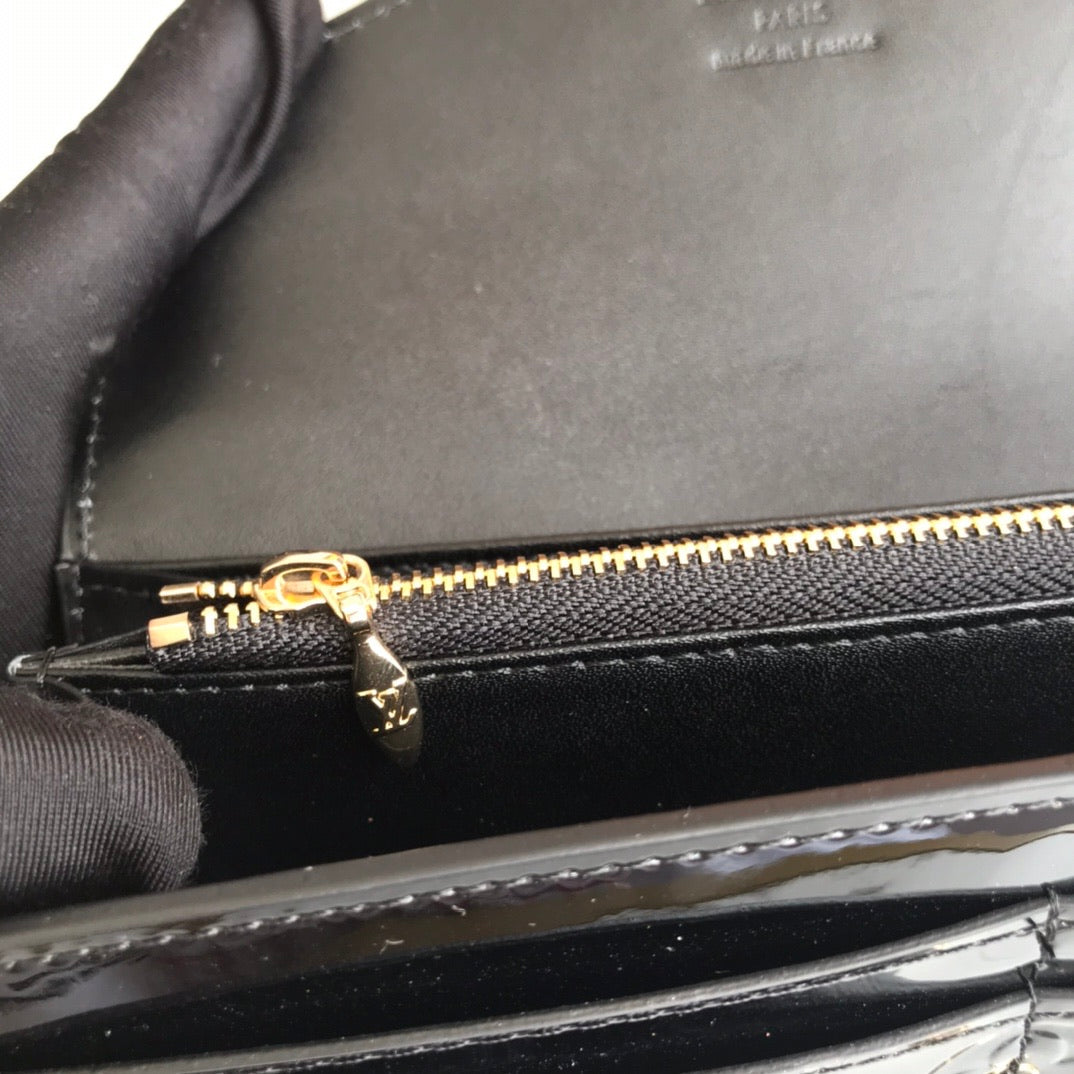 Lv wallet 19*10cm