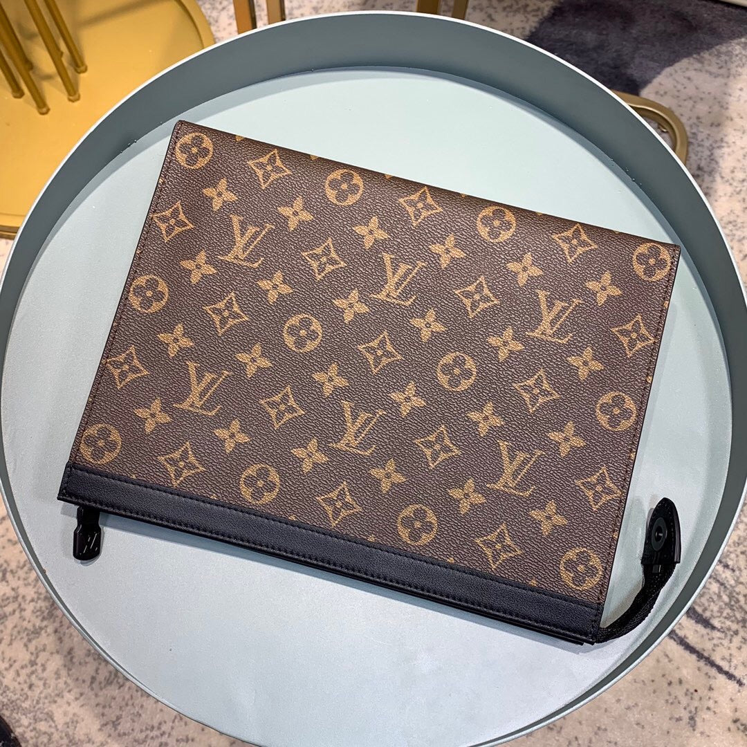Lv pouch