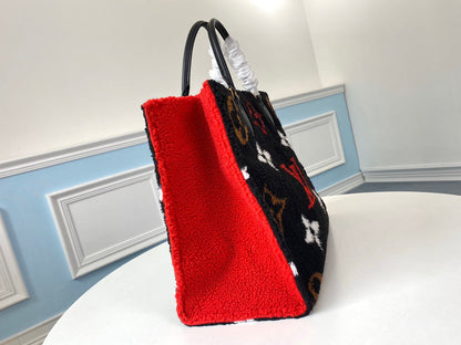 L v teddy tote 41.0 x 34.0 x 19.0 cm