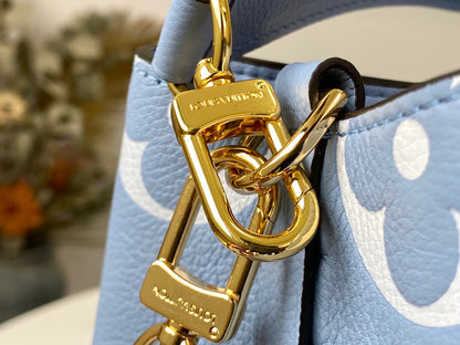 Lv giant blue