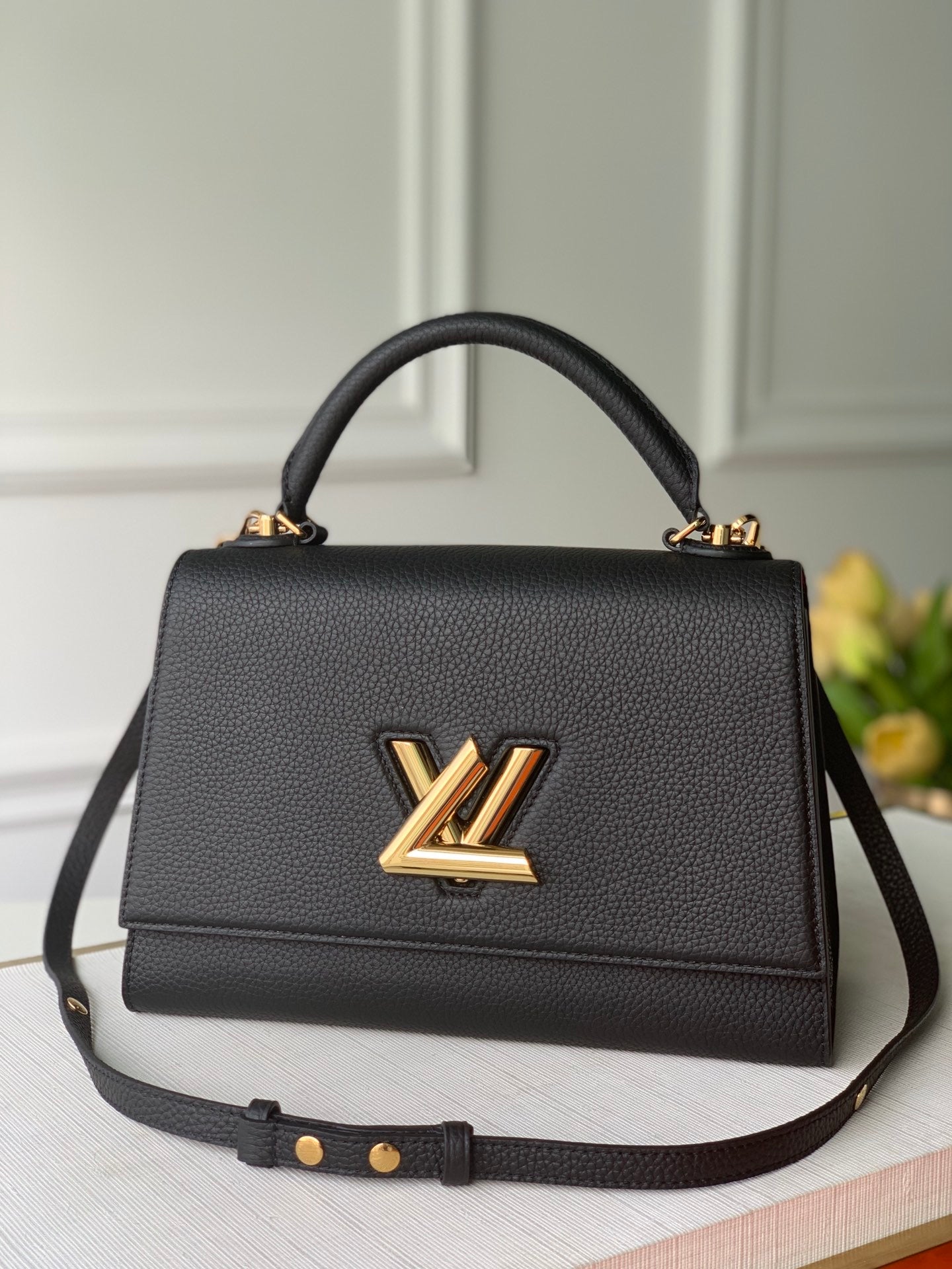 Lv one handle 3colors