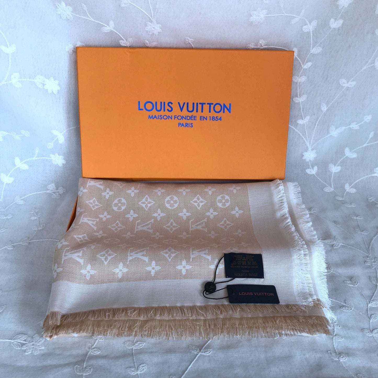 Lv cream scarf