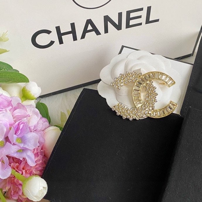 High grade women brooch