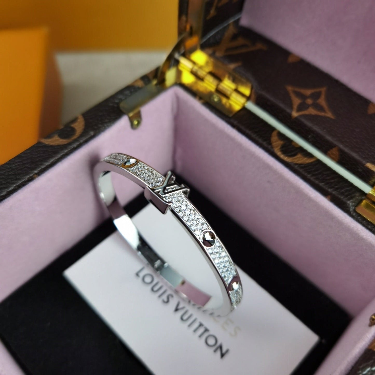Lv bracelet