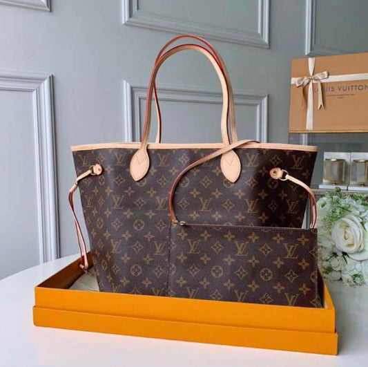 Lv Neverfull-brown inside