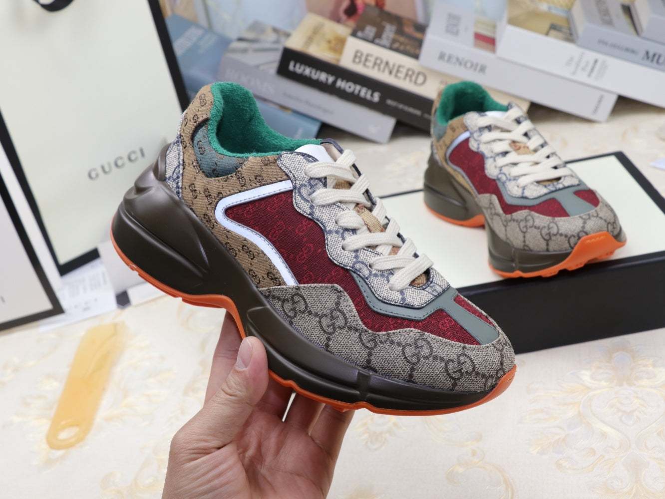 Gucci 3colors