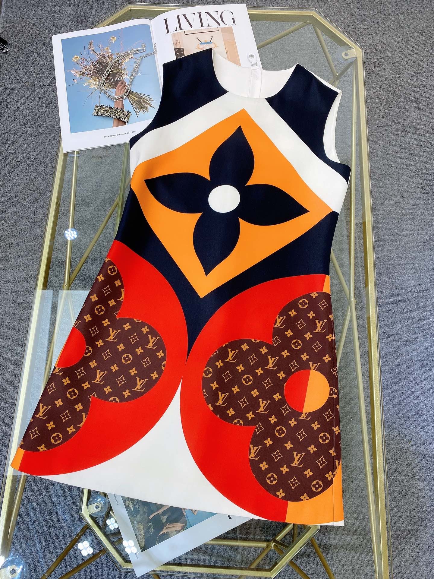 Lv dress new