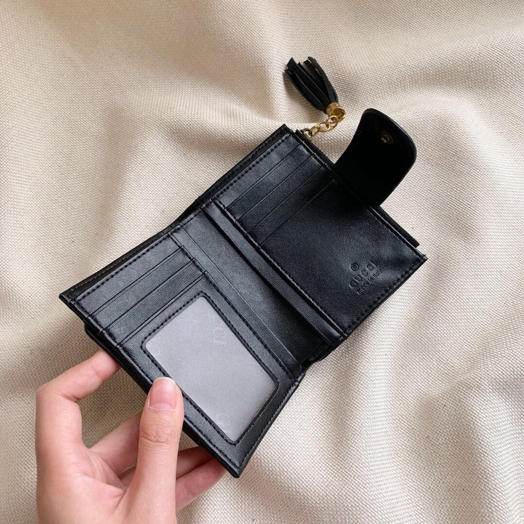 Gu fashion wallet