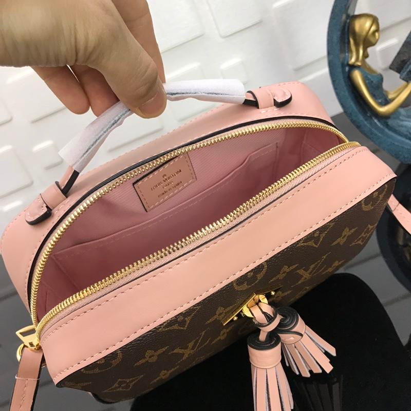Lv SAINTONGE
