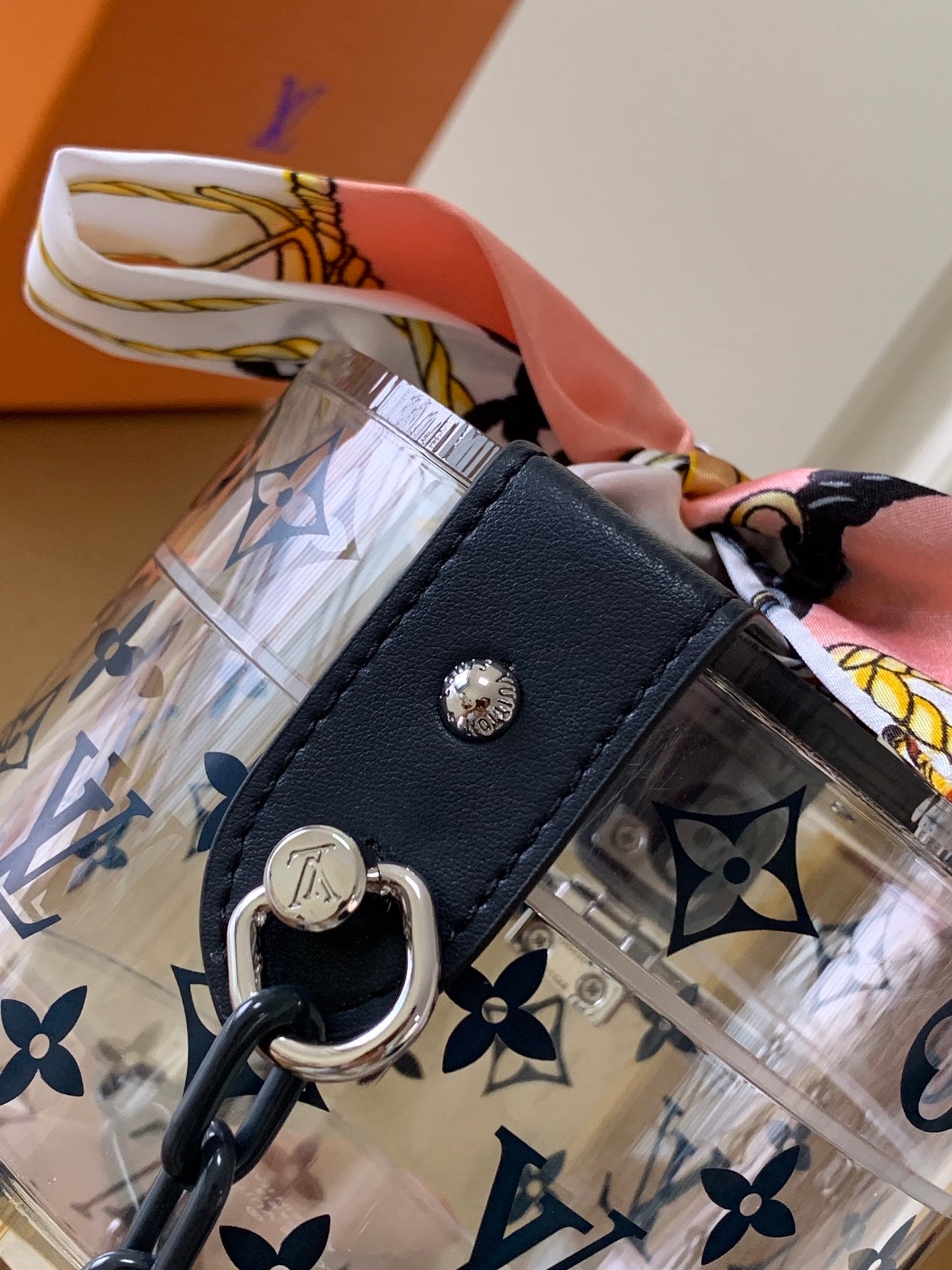 Lv circle
