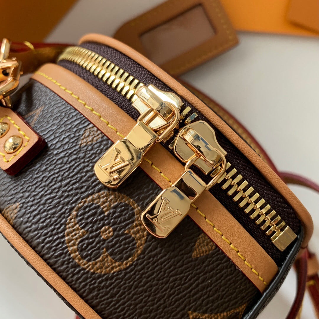 Lv pouch