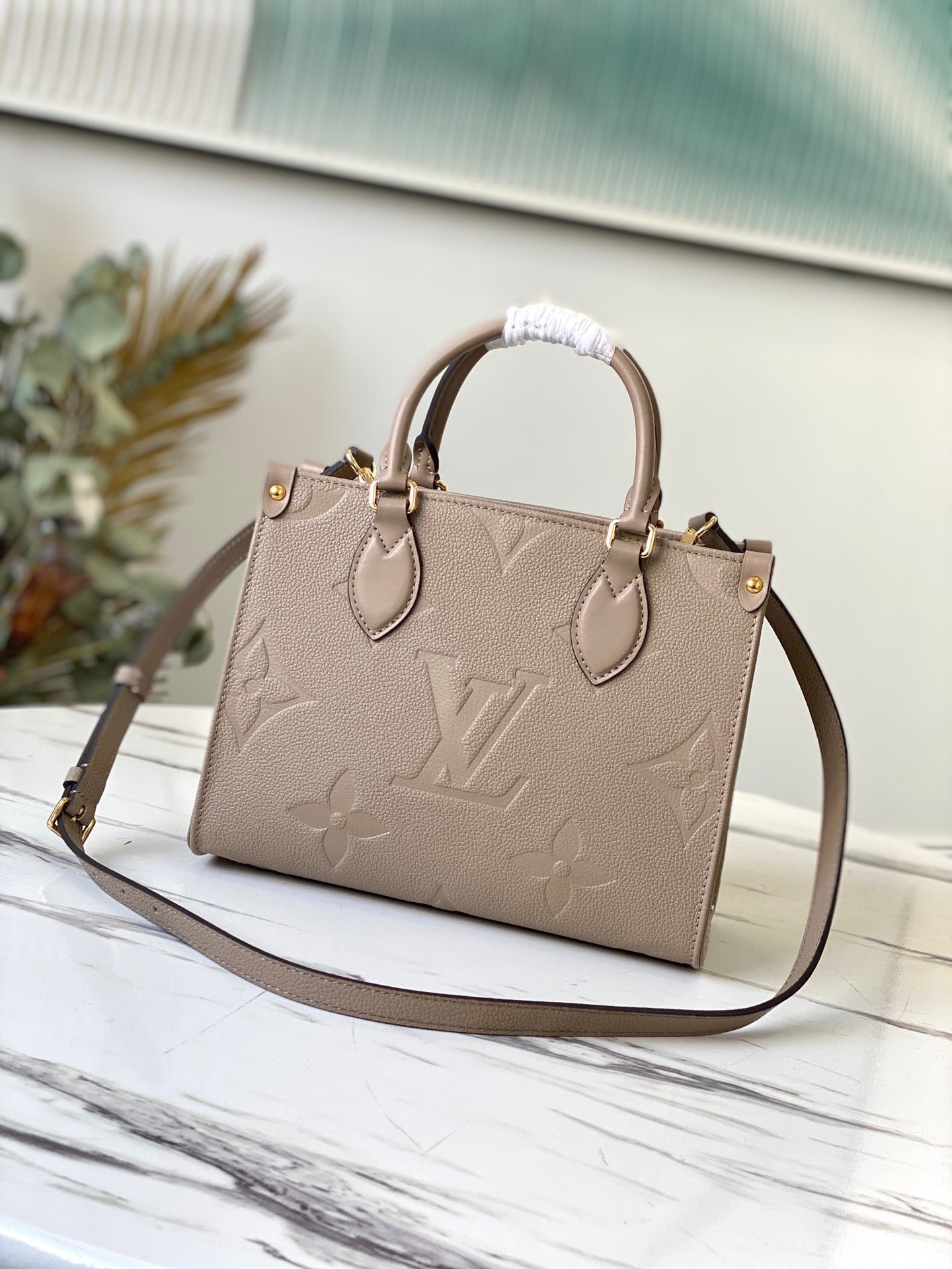 Bicolor Lv cream