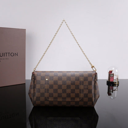 Lv monogram