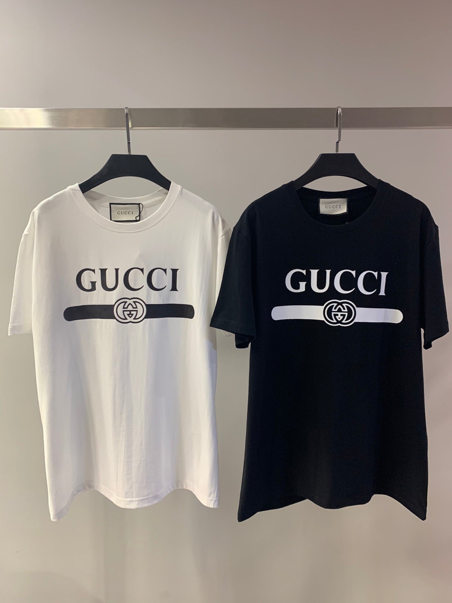 Classic fashion T-shirt