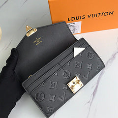 Red Wallet Vavin Chain Wallet